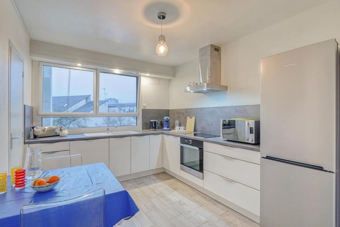 Apartment Le Fougeres - 2 Chambres, Garage Prive *